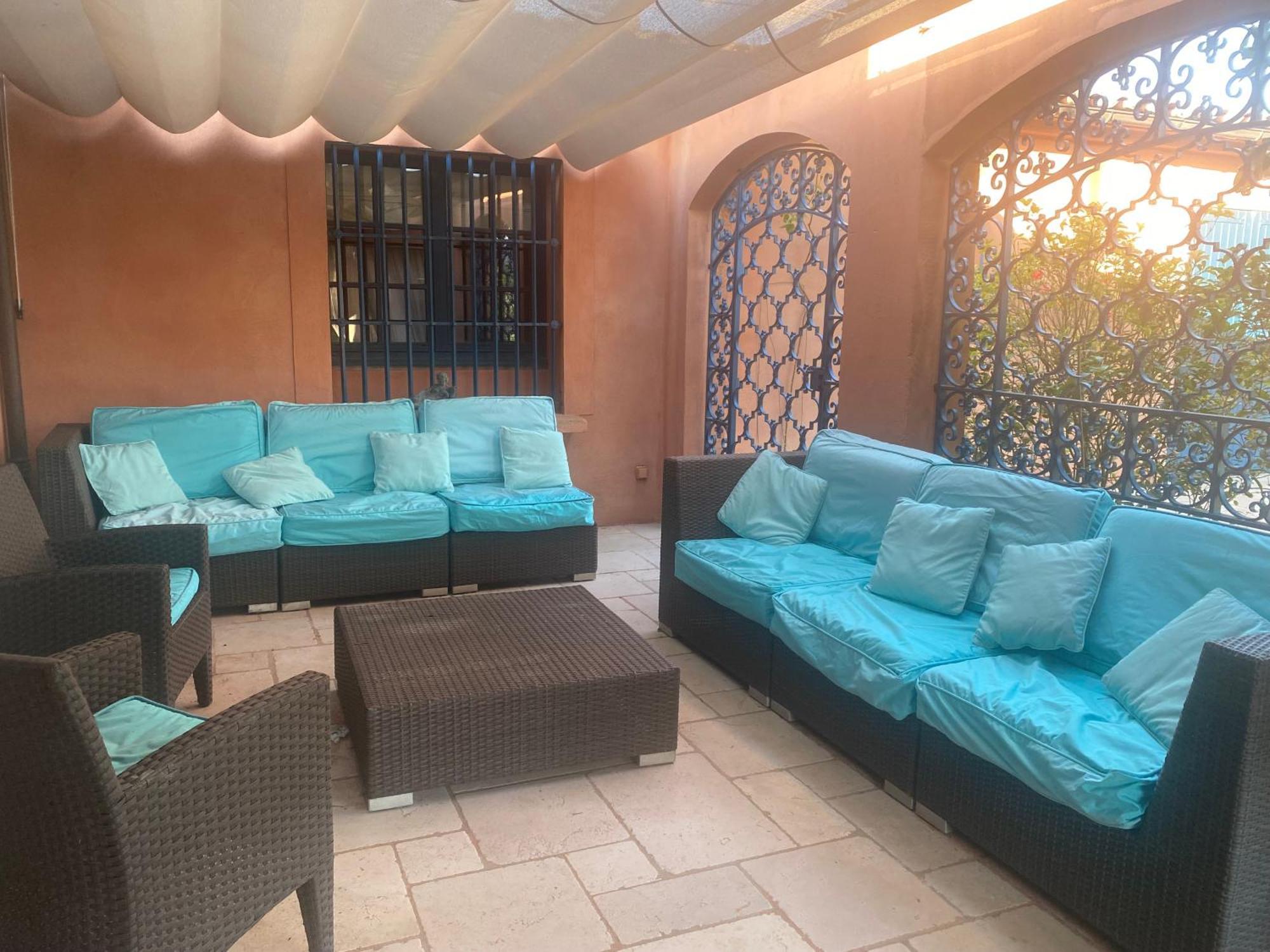 L'Hacienda Francesa Bed and Breakfast Palaja Eksteriør billede